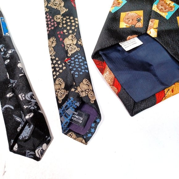 3 Novelty Neckties Looney Tunes USPS Stamp Collection Bugs Bunny Teddy Bears Vtg - Picture 3 of 5